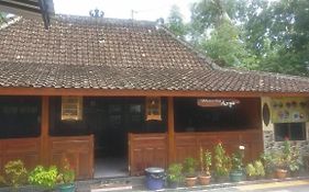 Homestay Arya Mangunan