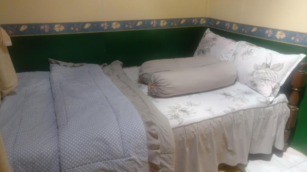 Homestay Arya Mangunan Bantul Bagian luar foto