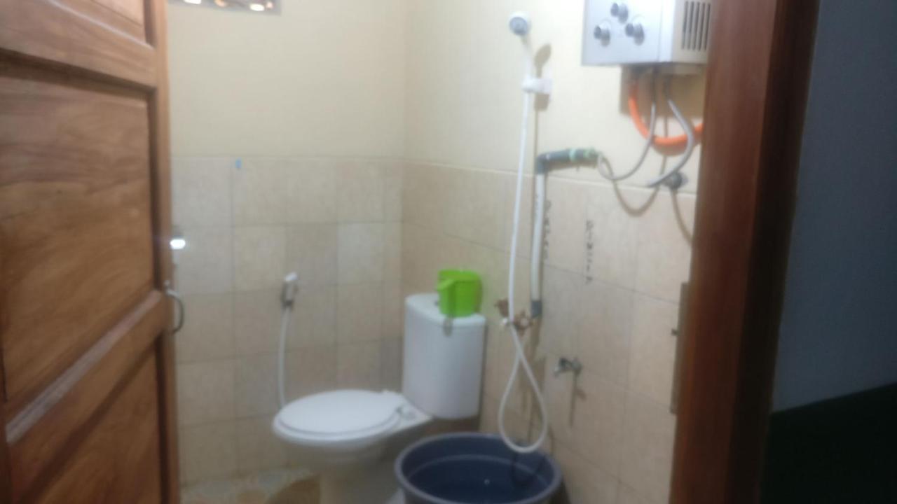 Homestay Arya Mangunan Bantul Bagian luar foto