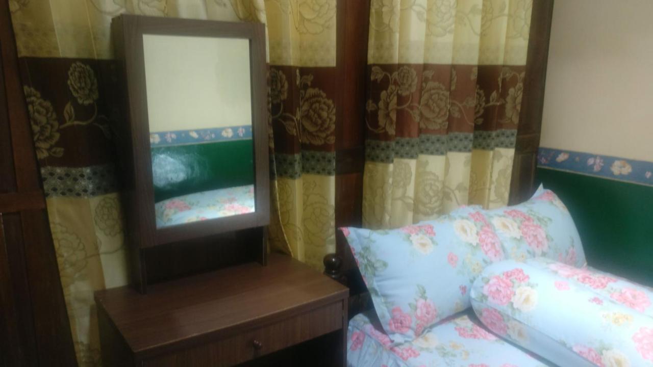 Homestay Arya Mangunan Bantul Bagian luar foto